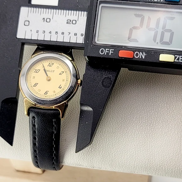Vintage Bally Swiss Made Women’s Quartz Watch 37008 Gold Two-Tone 13.01 - Picture 7 of 8